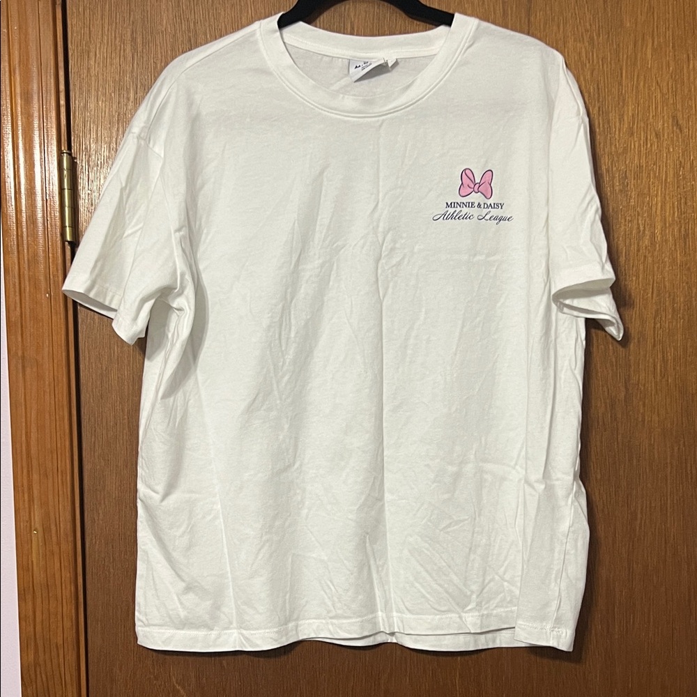 Disney Mickey and Friends Minnie and Daisy Athletic League TShirt Size XL 🎀